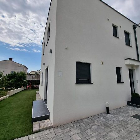Holiday House Gavran ヴォディツェ エクステリア 写真