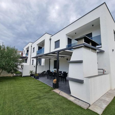 Holiday House Gavran ヴォディツェ エクステリア 写真