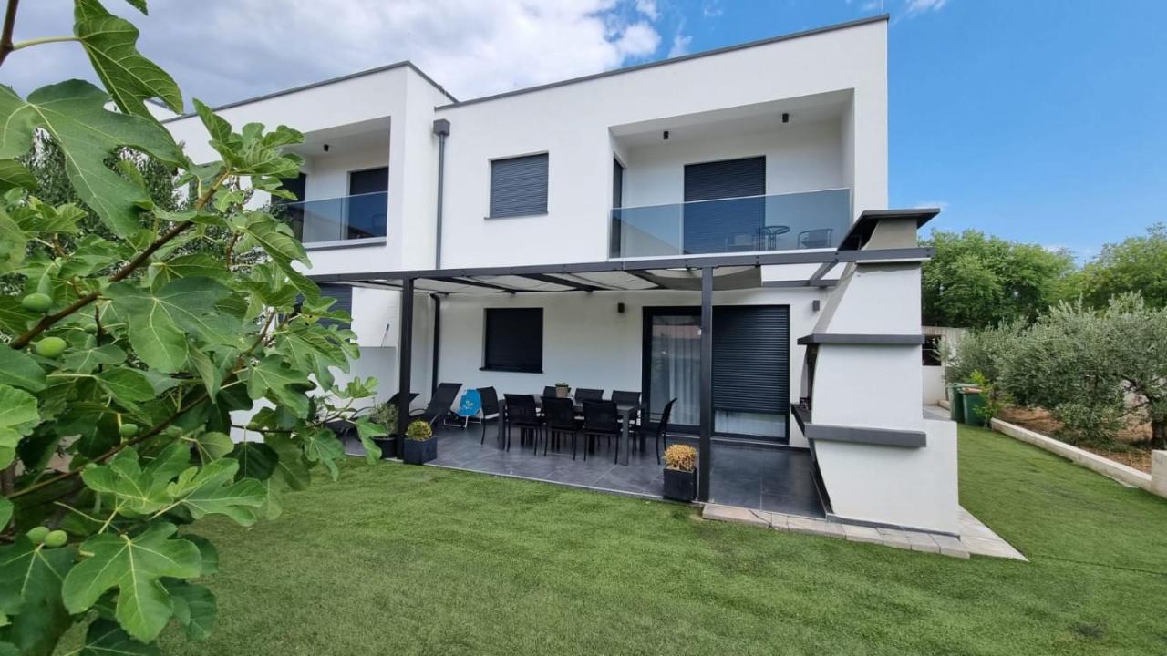 Holiday House Gavran ヴォディツェ エクステリア 写真